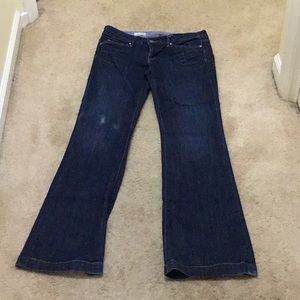 Gap 1969 Long and Lean jeans. Sz. 4. Great cond